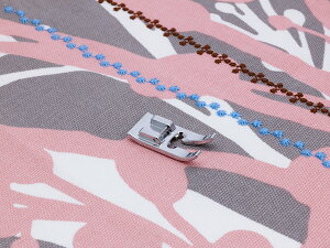 ブラザー キャンドルウィック押え F068【メーカーお取り寄せ商品】