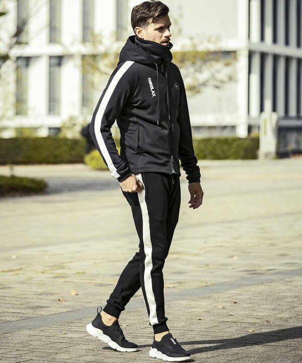 楽天市場】1PIU1UGUALE3 RELAX ウノピゥウノウグァーレトレ リラックス  