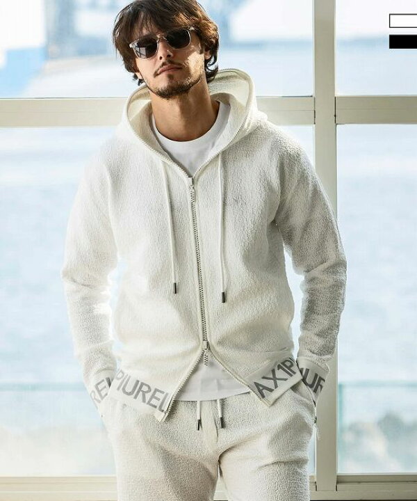 楽天市場】1PIU1UGUALE3 RELAX ウノピゥウノウグァーレトレ リラックス  