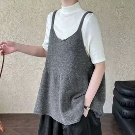 トップス ベスト Uネック ニットベスト プルオーバー ショート丈 かわいい 可愛い 大人可愛い きれいめ シンプル 上品 レトロ おしゃれ かっこいい カジュアル レトロ こなれ感 個性的 主役級 存在感 抜け感 秋 冬 ベーシック ナチュラル キュート 無地 女性用