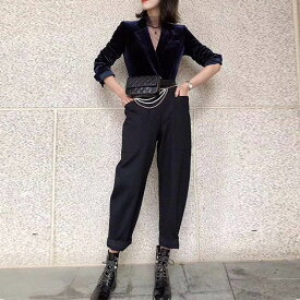 レディース パンツ ボトムス ワイドパンツ カーゴパンツ クロップド丈 ミモレ 8分丈 スリム 細身 ストレート Iライン ポケット かわいい 大人可愛い きれいめ シンプル カジュアル おしゃれ こなれ感 ラフ マニッシュ キュート ベーシック アクティブ ナチュラル 無地