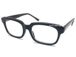 CLASSIC OLD SQUARE SUNGLASSiNVbNI[hXNGATOXjBLACK × CLEAR ԂNAYɒBKlɒBዾĂ߂˒ԃghsuvJbgOACEFA