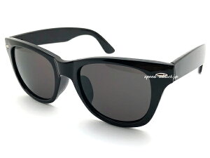 CLASSIC WELLINGTON SUNGLASSiNVbNEFgTOXjBLACK × SMOKE ubNԂ߂˃X[NJ[YZt[ACEGAɒBዾ_eKlԐhVvg