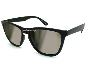 y WELLINGTON SUNGLASSiyʃEFgTOXjBLACK × SILVER MIRROR }bgubNFVo[~[YEFg^x[VbNVv{lh80s80NoCJ