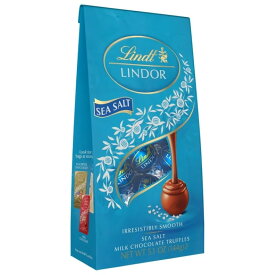 リンツ リンドール シーソルト ミルクチョコレート キャンディ トリュフ 144g Lindt Lindor Sea Salt Milk Chocolate Candy Truffles, 5.1 oz. Bag 【お取り寄せ商品】