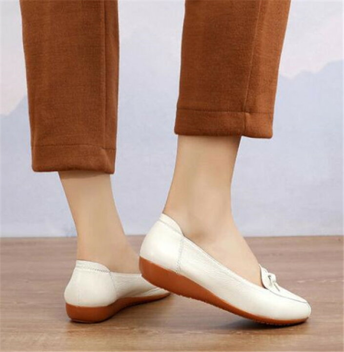 楽天市場 送料無料 ローファー パンプス フラットシューズ 靴 モカシン ママシューズ コンフォートシューズ 靴 女性用 女性 ローファー リボン付き シューズ レディース靴 秋 大きいサイズ ぺたんこ 歩きやすい 大人可愛い 痛くない 旅行 靴 ママ 柔らかい ゆったり