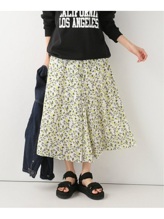 楽天市場】【SALE／50%OFF】DEVEAUXレモンプリントフレアースカート  