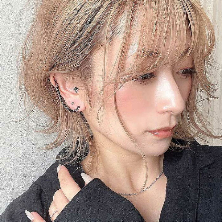 楽天市場 ボディピアス 軟骨ピアス 16g Black シンプルでいてお洒落さん ブラック チェーン 2ホール メンズ ヘリックス 0633 ボディー ピアス Spicylips