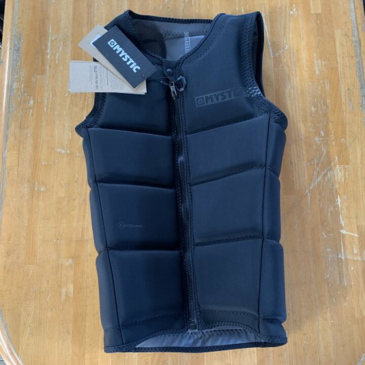 楽天市場】MYSTIC ミスティック 【Star Impact Vest Fzip Wake CE  