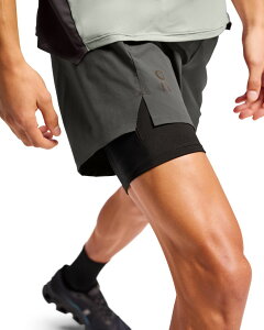 On オン ランニング ショーツ ハーフパンツ Performance Hybrid Short 1 M Shadow 1ME10280345メンズ パフォーマンス ハイブリッドショーツ 短パン パンツ 軽量 レース マラソン トレラン トレイルランニン