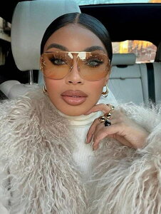 [ 812xł͂\ ] ANZT[ fB[X ACANZT[ 1 gpCbgX^Ct@bVOX fB[XAIȊዾAċx݁Ar[`ɓKĂ܂