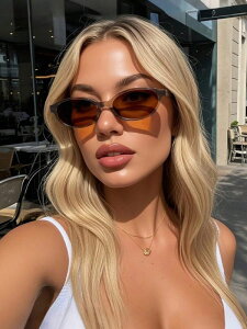 [ 812xł͂\ ] ANZT[ fB[X ACANZT[ 1yA ȃeB[J[̃I[o^KlAfC[EFAɓKĂ܂