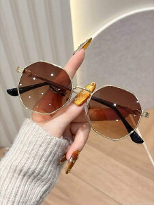 [ 812xł͂\ ] ANZT[ fB[X ACANZT[ ^tEh^tt[߂˘gA^Ej[ANVbNDAVx[VbN {w~A Ă