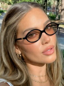 [ 812xł͂\ ] ANZT[ fB[X ACANZT[ 1yA fB[X ubN I[o t[ t@bViu n tt[ p[\iCY fC[ x