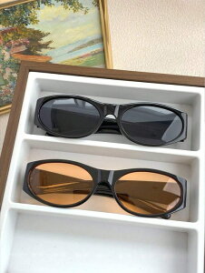 [ 812xł͂\ ] ANZT[ fB[X ACANZT[ 2 ȉ~`t[t@bVKl fB[XAJWA&][g Ẵr[`AAEghAAs