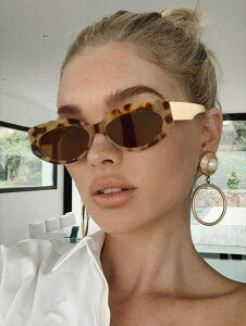 [ 812xł͂\ ] ANZT[ fB[X ACANZT[ 1 [bpƃAJ̃t@bVNVbNJWAȉ~`^t[t@bVOXAGK