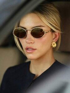 [ 812xł͂\ ] ANZT[ fB[X ACANZT[ 1 ȑȉ~`^t@bVOXAg^jZbNXt@bVOXAẴzf[ r