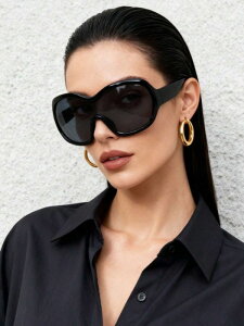 [ 812xł͂\ ] ANZT[ fB[X ACANZT[ 1 傫ȎlpJ[ũfB[Xt@bVOXAꂽGKgȃfUCAlXȃV[Œ