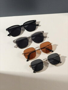 [ 812xł͂\ ] ANZT[ Y ACANZT[ `ƃEh̃^AEghAt@bVOX4yAAfC[gɍœKȃr[`ANZT[OX