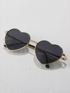 [ 812xł͂\ ] ANZT[ fB[X ACANZT[ GKgȃn[gt[ t@bVOX veNV TOX fC[CtĂ̗sɁAr