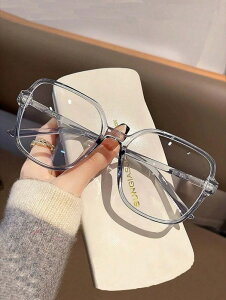 [ 812xł͂\ ] ANZT[ fB[X ACANZT[ 1yA gȃt@bV^t[̊ዾAfC[[XɓKĂ܂ARs[^[AǏAQ[