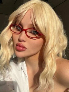 [ 812xł͂\ ] ANZT[ fB[X ACANZT[ 1 fB[XI[o^bht[`gX^C񏈕KlA풅pɓKĂ