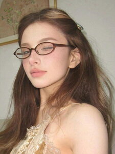 [ 812xł͂\ ] ANZT[ fB[X ACANZT[ 1g fB[Xȉ~`gXyAguEj[t[߂̃gX^C̓xȂKlAfC[