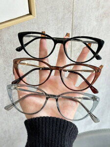 [ 812xł͂\ ] ANZT[ fB[X ACANZT[ vX`bNƃ^[̔Lڌ^tt[}`J[JWAX^C_VvX^C̏