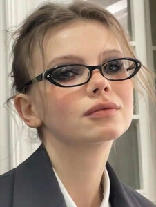 [ 812xł͂\ ] ANZT[ fB[X ACANZT[ 1 ȃt[ I[o LbcAC t@bVKlt[ gXyAg NAKl ^