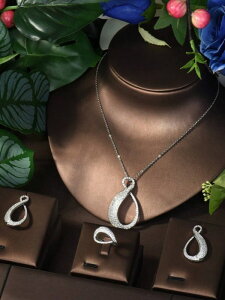 [ 812xł͂\ ] WG[ fB[X Zbg 1Zbg GKgȃL[rbNWRjAOWG[ZbgAւ̌̃MtgɓKĂ܂