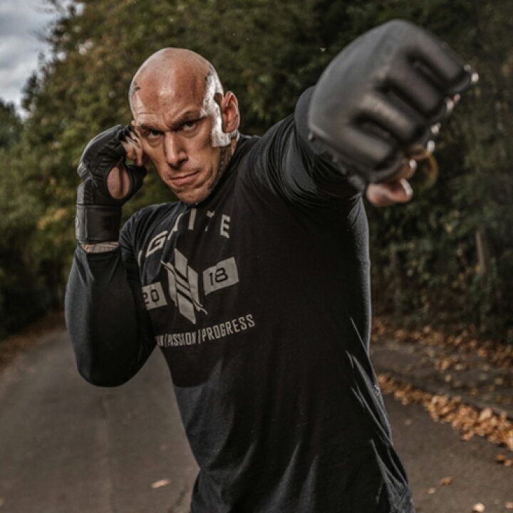 楽天市場 Rdx オープンフィンガー グローブ マットブラック 格闘技 Mma キックボクシング 空手 F15 Noir 修斗 黒 ツヤ消し 高級感 ジム トレーニング グローブ 男女兼用 初心者 上級者 ブランド 正規品 Sportsimpact 楽天市場店