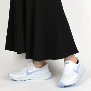 �i�C�L �X�j�[�J�[ ���f�B�[�X nike �����j���O �E�H�[�L���O �J�W���A�� �V���[�Y �C �^�� �t�@�b�V���� �X�|�[�c �E�B�����Y ���{�����[�V���� 8 �C�[�W�[�I�� HQ2415 105 ��