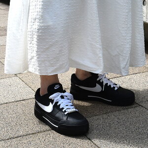 �i�C�L ���f�B�[�X nike �X�j�[�J�[ �J�W���A�� �V���[�Y �C ���� �t�@�b�V���� ������� ���킢�� �E�B�����Y �R�[�g ���K�V�[ ���t�g LE IR1388 001 ��