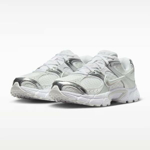 �y�S�i�|�C���g2�{+�ő�3%OFF�N�[�|���z�i�C�L NIKE �J�W���A���V���[�Y �X�j�[�J�[ ���f�B�[�X V5 RNR HQ7901112