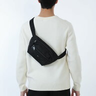【楽天スーパーSALE!!全品P5倍＆Max1万円OFF!9/15迄】HUGO BOSS ヒューゴボス 50541468 001 Ray N Bumbag…