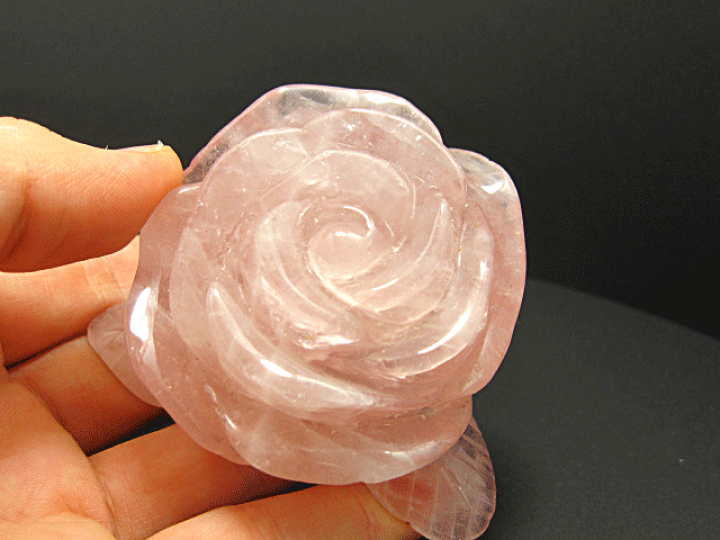 楽天市場】【天然石彫刻】薔薇 バラの花 ローズクオーツ 天然石