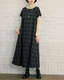 フレアのジャンパースカート　型紙　S　M　L　LLサイズ【ブティック社/型紙/大人服/パターン/レディース/縫い代付き/ブラウス/4サイズ/ソーイング/かんたん/おしゃれ/】