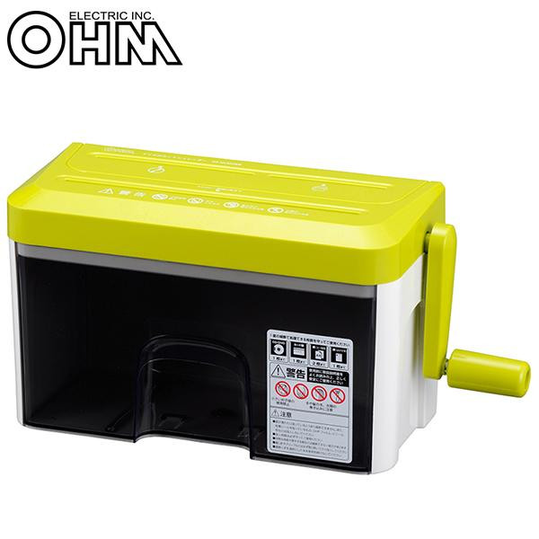 【単三電池 6本】おまけ付き机上に置ける、コンパクトなハンドシュレッダー。 オーム電機 OHM マイクロカット ハンドシュレッダー HS-HCM2WK