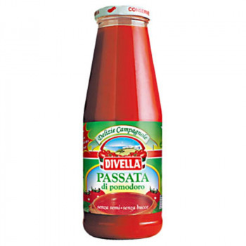 トマトが好き方におすすめの調味料 お得 DIVELLA ディヴエッラ パッサータ から厳選した ポモドーロ 680g 12本セット 商品 送料無料 606-511 人気