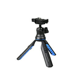 多機能三脚/一脚です。 ミニ三脚・スタンドポッド・自撮り棒・手持ち三脚(グリップ)の4通りに使えて、カメラ、スマートフォン、アクションカメラの3つの機材に対応できる、多機能三脚一脚です。 自由雲台のカメラ台 …