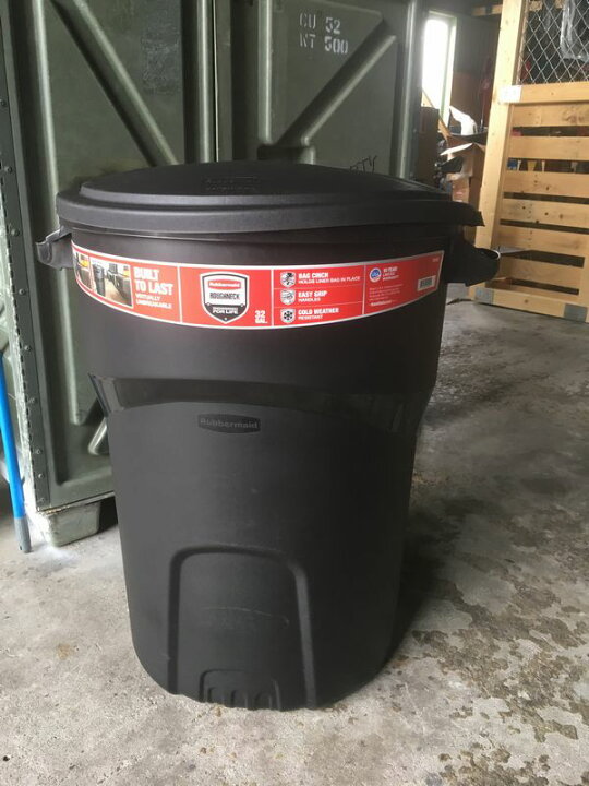 楽天市場】Rubbermaid ROUGHNECK 32-Gallon Trash Can Black ラバー 
