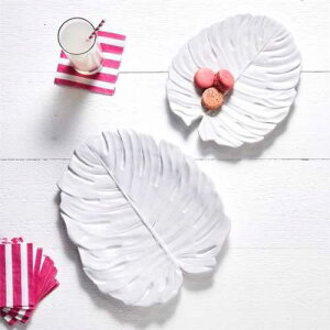 Monstera Plate White Large Xe v[g M zCg  Lb` IV AJ AJ M p[eB[ nC r[`X^C 썑 A [t ^