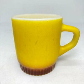 【中古】Fire King Gradation Yellow Brown Stackable Mug ファイヤーキング グラデーション イエロー ブラウン スタッキングマグ リブボトム 中古 海外輸入中古品 Anchor Hocking Ovenproof Made スタッキングマグ マグカップ USA ビンテージ アメリカ アメリカン