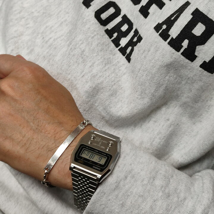 楽天市場】CASIO CLASSIC A1100D-1JF SILVER52QS-14B 復刻 デジタル 
