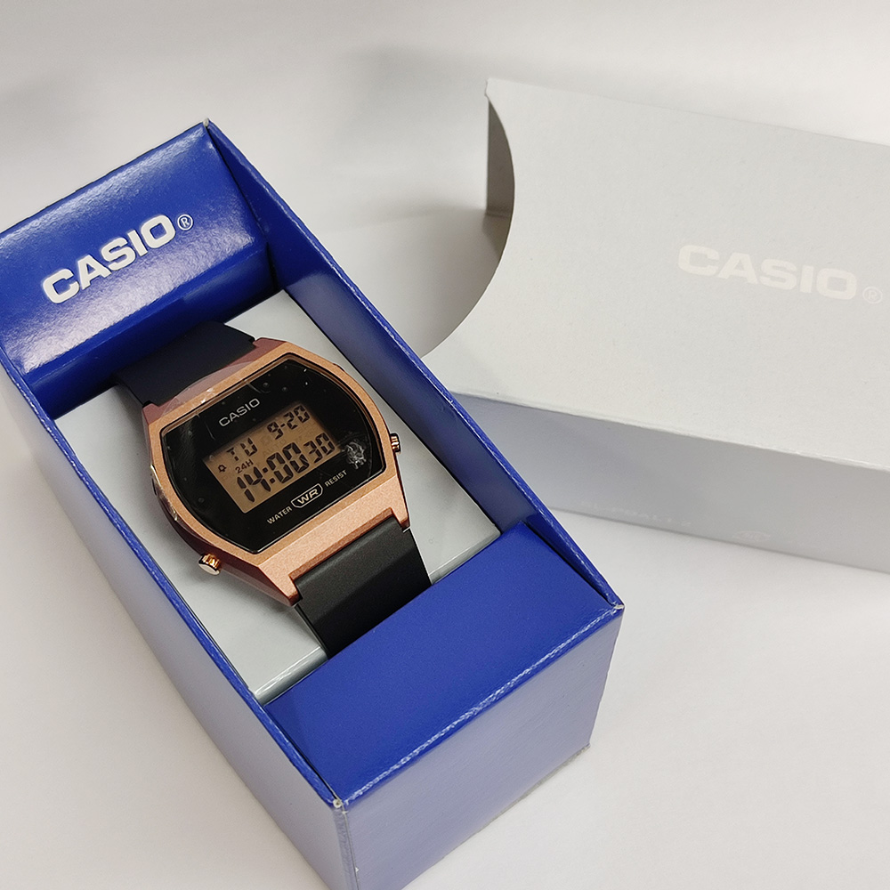 カシオ デジタル 腕時計 レディース プチプラ チープカシオ CASIO Standard WatchLW-204-1AJF  ブラックバンド＋ローズケース 簡易ラッピング無料 チプカシ ギフト ]【配送方法：追跡可能メール便の場合、CASIOのBOXはつきません】  PHOTOGENIQUE