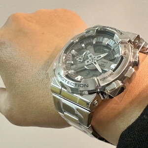 CASIO �gMETAL G-SHOCK GM-110D-8AJF�@���^���J�o�[�{�X�e�����X���^���o���h[�J�V�I G�V���b�N ���^���J�o�[�h]