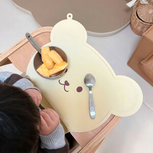 ベビー ランチョンマット シリコン 食べこぼしマット 熊 お食事マット キッズ 受け皿つき ポケット 子供 滑り止め 折りたたみ 食べこぼし 耐熱 撥水 食洗機対応 洗える おしゃれ 給食 かわい