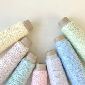 楽天市場】オーロラフィルム入りきらきらモール 20g（約60m) 引き揃え 