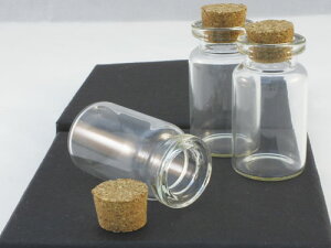 ビーズ ケース 小瓶（ガラス）12個セット ビーズ・天然石 さざれ入れ