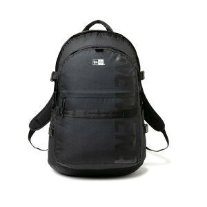 NEW ERAR CARRIER PACK LIGHTWEIGHT PRINTED LOGO 14521350 �L�����A�p�b�N 35L ���C�g�E�F�C�g �v�����g���S �u���b�N × �u���b�N �����b�N ���΂� ��� ��e�� �ʊw �X�|�[�c �f�C���[ ���W���[ ���s ���j�Z
